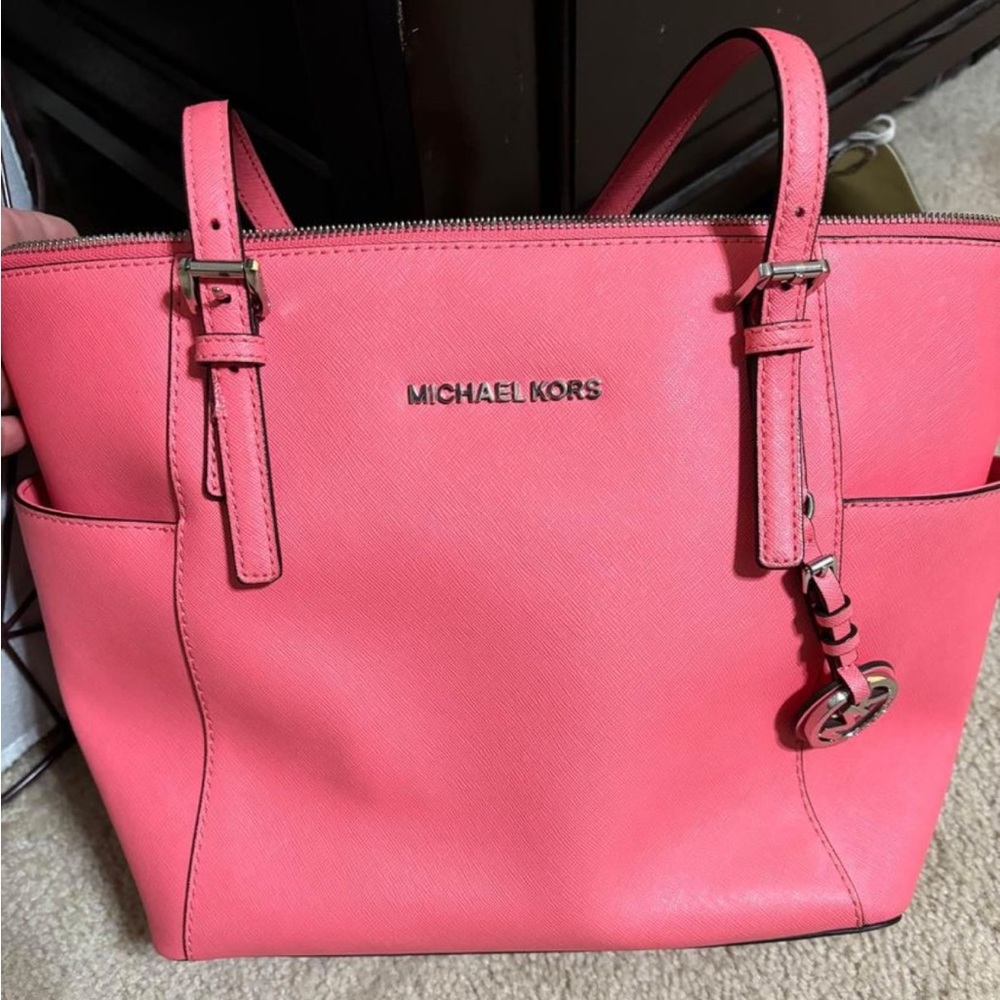 Michael Kors tote